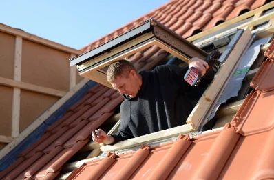 Pose de fenêtres de toit Velux à Guiche